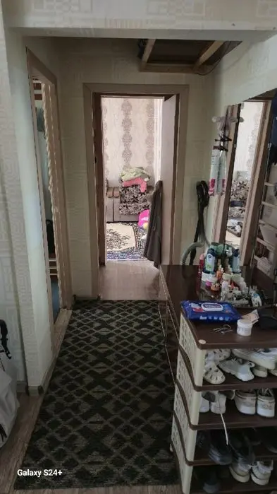 Продам 2 комнатную квартиру Спутник 8 Янгихает 42м² 3 школа