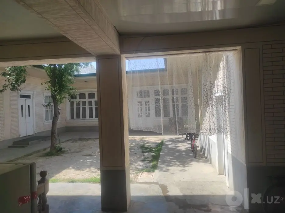 Chilonzor tumani Katta Qozirabot maxallada uy sotiladi
