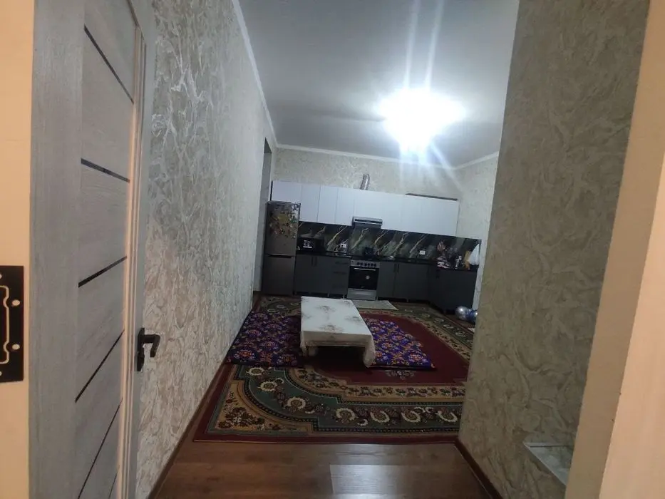 Уй сотилади 140.000$