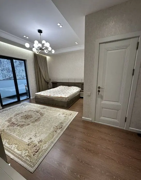 Продается 4х ком квартира, ЖК Nur, ор-р: Алайский рынок, 113м²