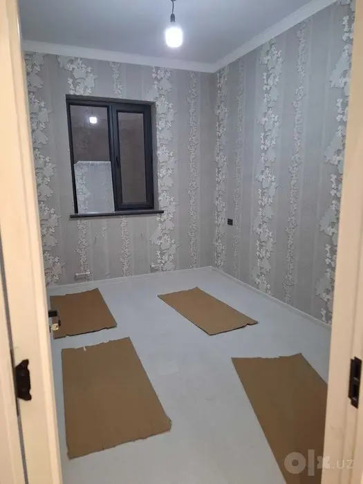 улица Навруз 3х комнатная квартира на 1 этаже Янгихаётский район