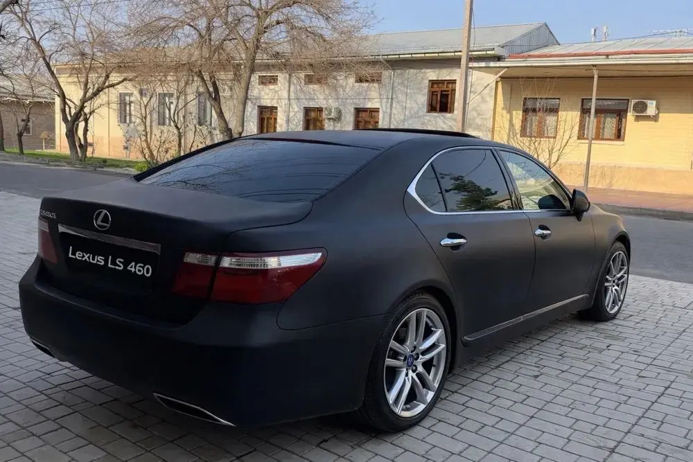 Lexus ls460 long ottoman