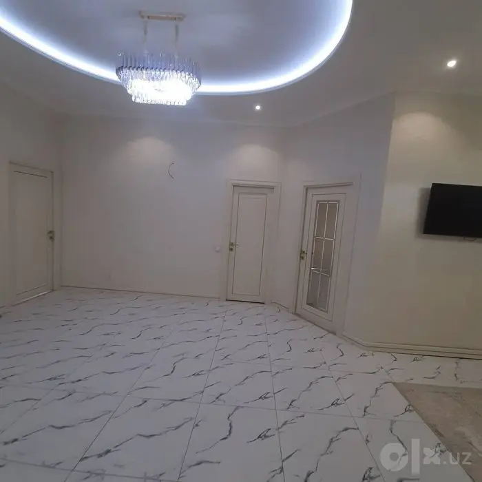 Продается 3х ком кв-ра, ЖК Гавхар Пойтахт, ор-р: ул. А.Кодырий, 100м²