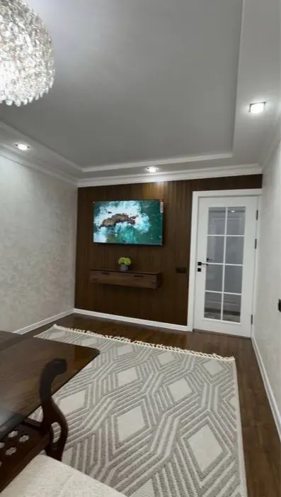 Продается 3 ком. Квартира площадью 75 кв.м. В Согдиане