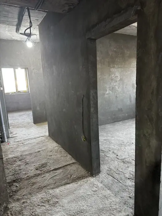Продается квартира 97 м2  ( новостройка )