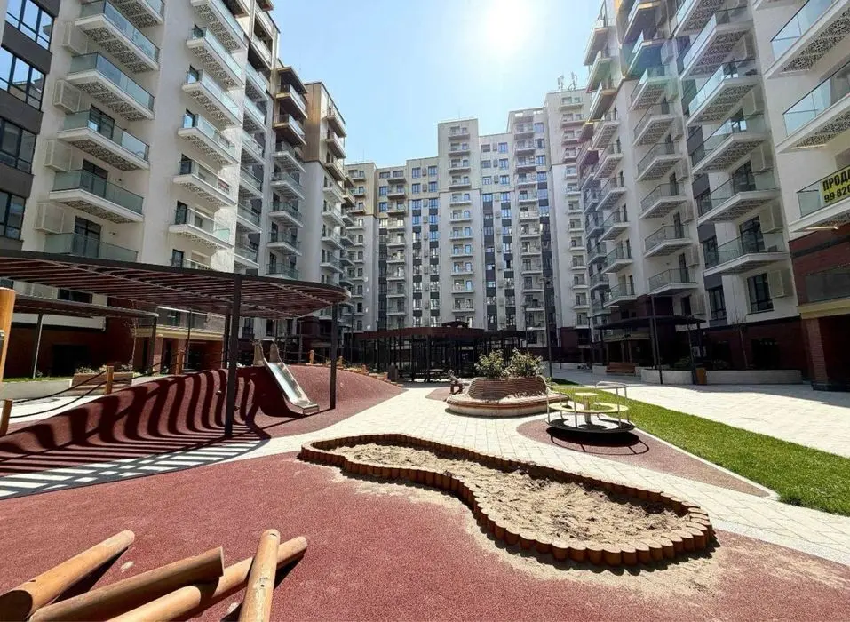 Продается 3х комнатная квартира,ЖК Уз Махал,ул Новомосковская,100м2