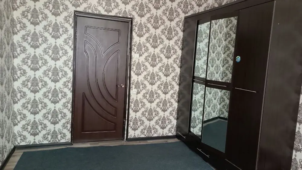 Qizlarga bez makler kvartira