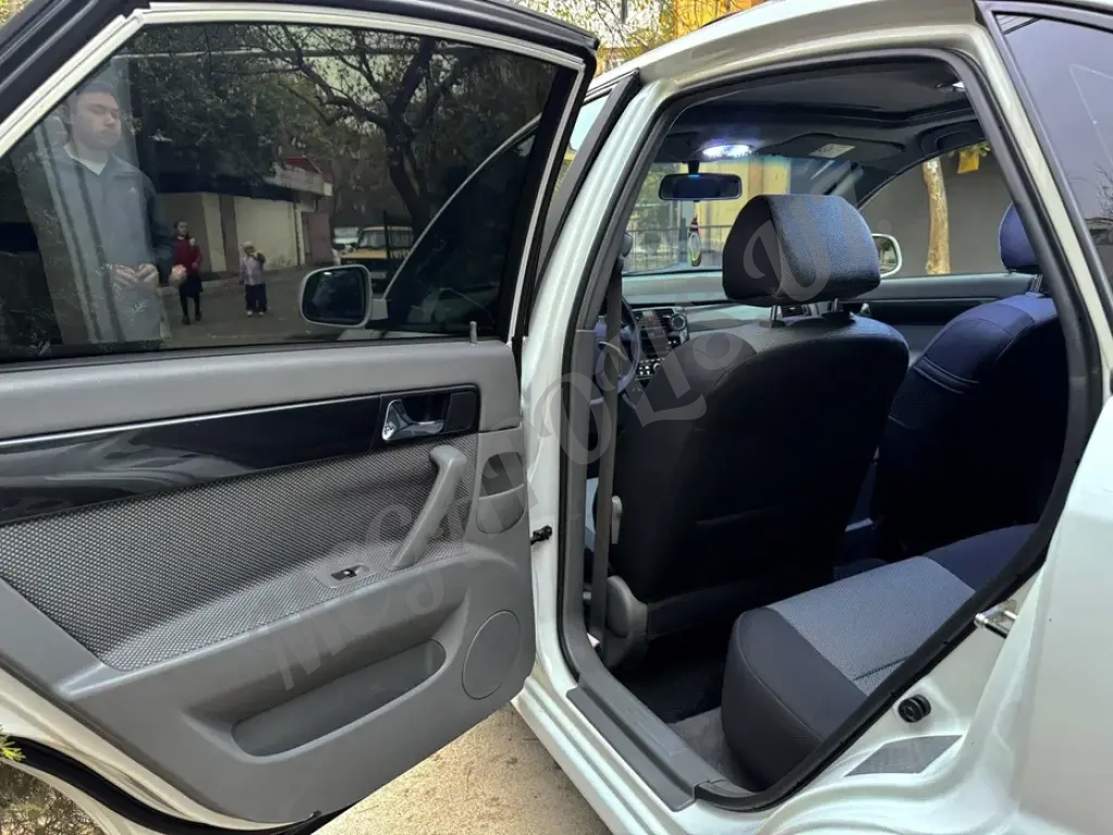 Gentra 2020 AT Elegant Plyus | Toza kraska | Jentra