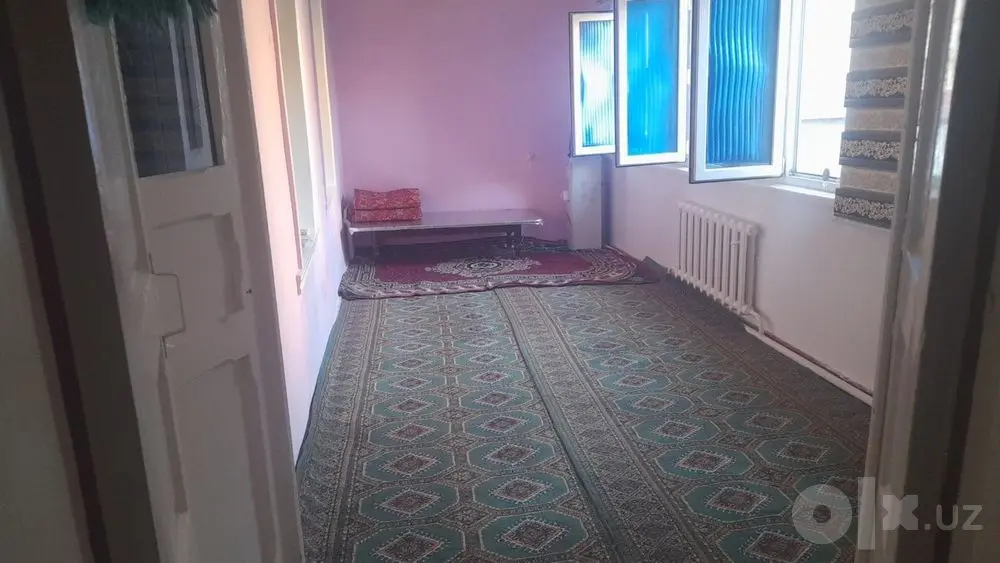 Eski shaharda hovli sotiladi