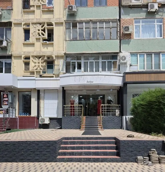 Аренда офиса на первой линии - 100м² 4 комнаты