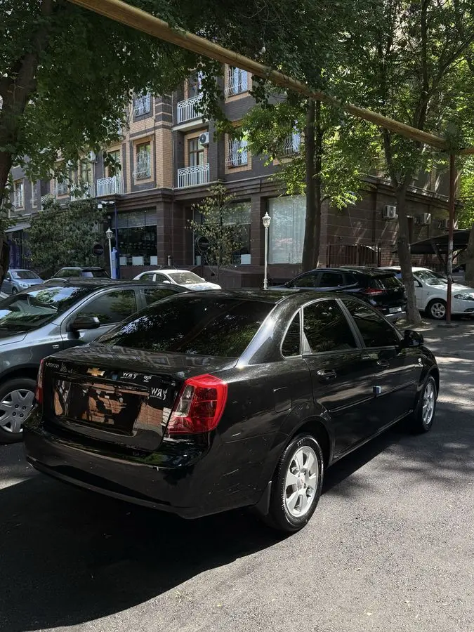 Chevrolet Jentra