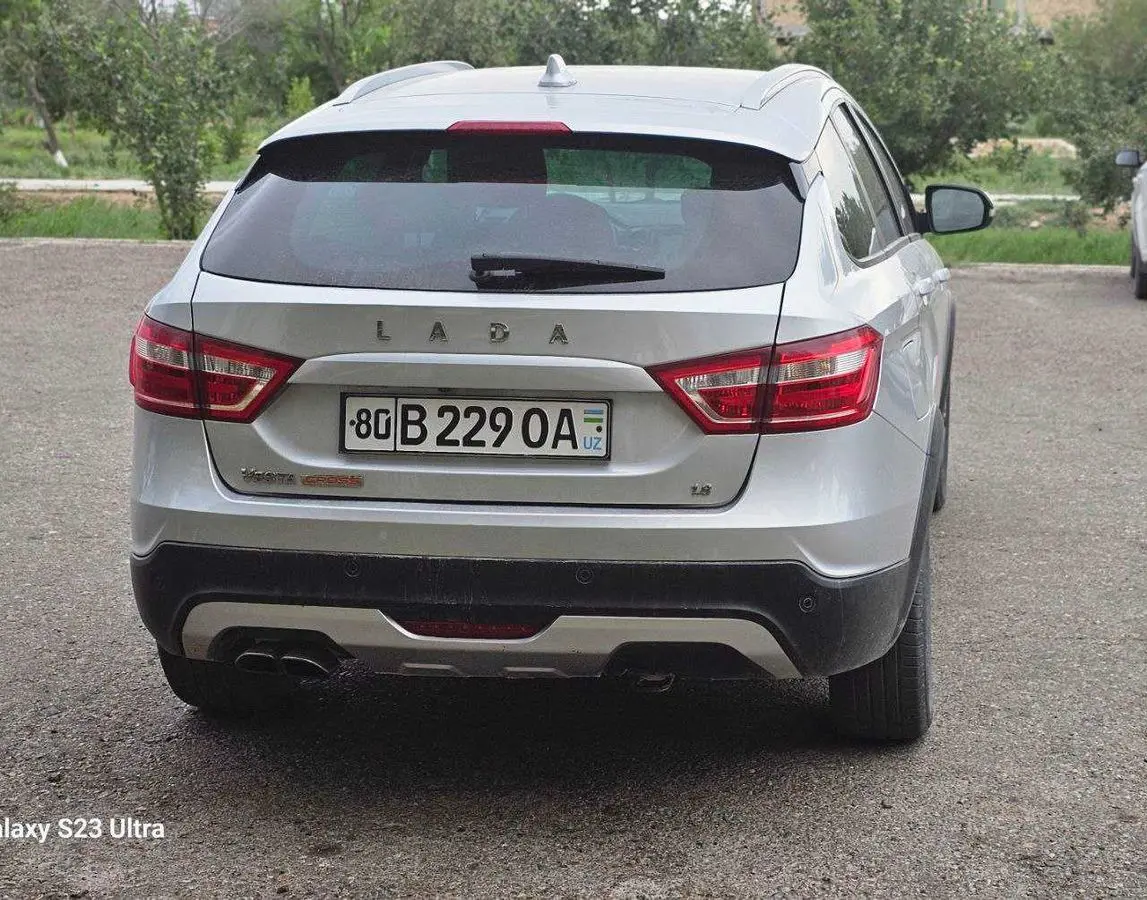 Lada Vesta SW Cross