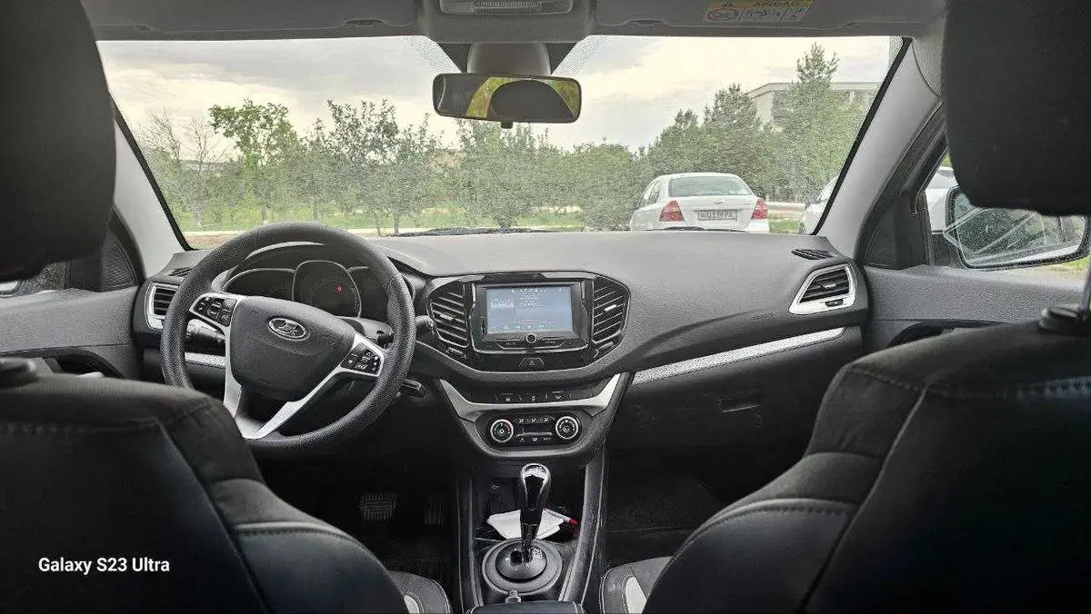 Lada Vesta SW Cross