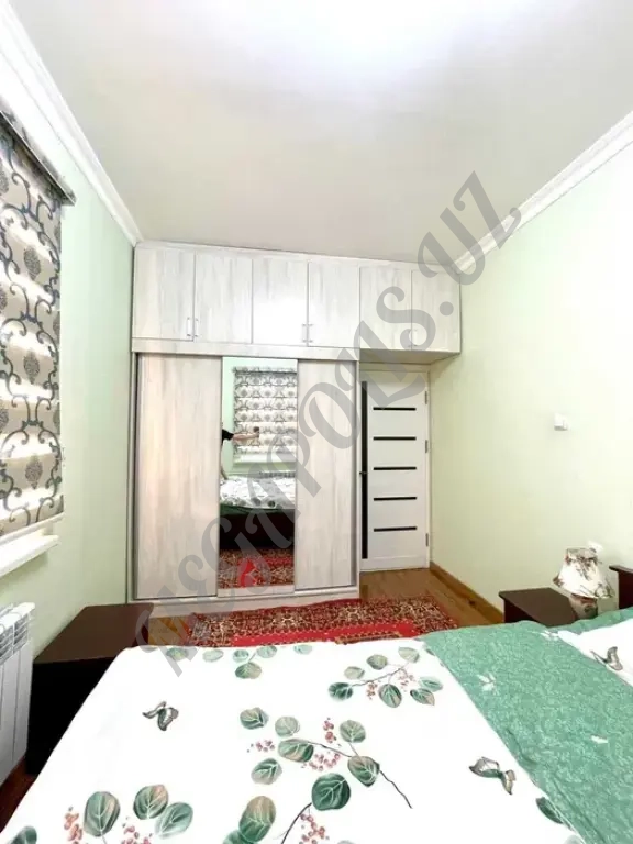 Продаётся квартира 2/8/9 на Дружбе Народов