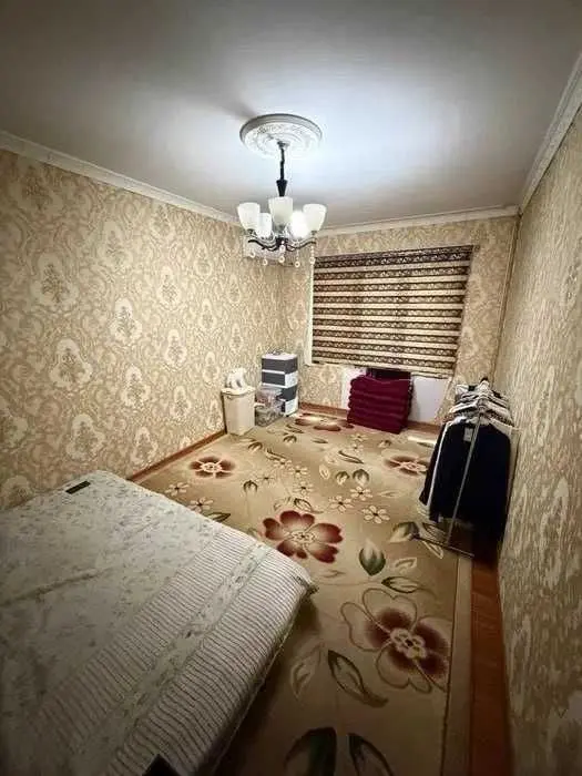 Коракамиш 2\4 да 2 хона сотилади