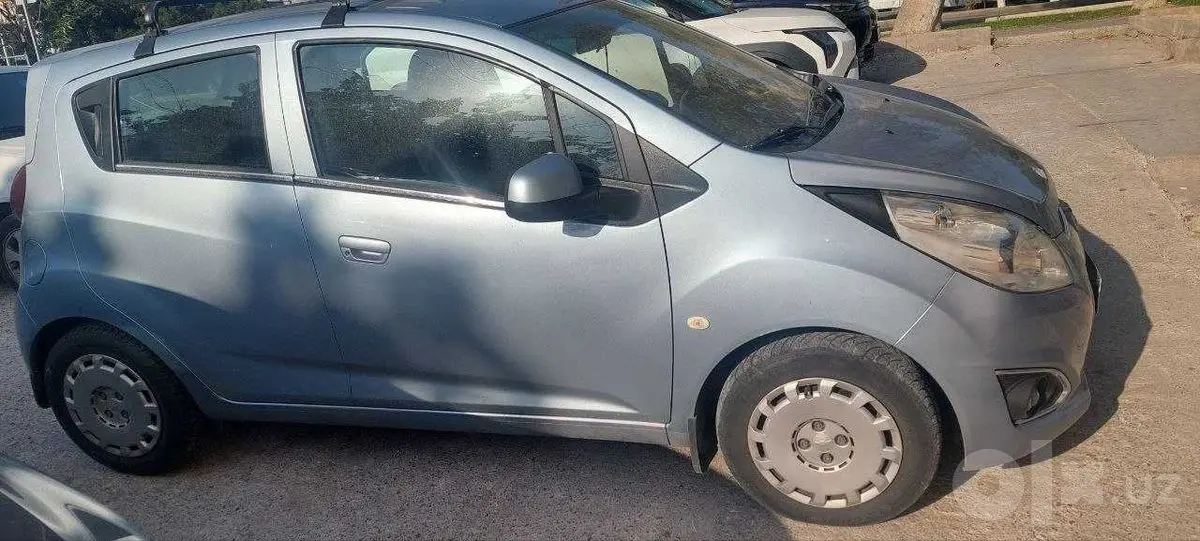 Srochna sotiladi SPARK avtomat yevro