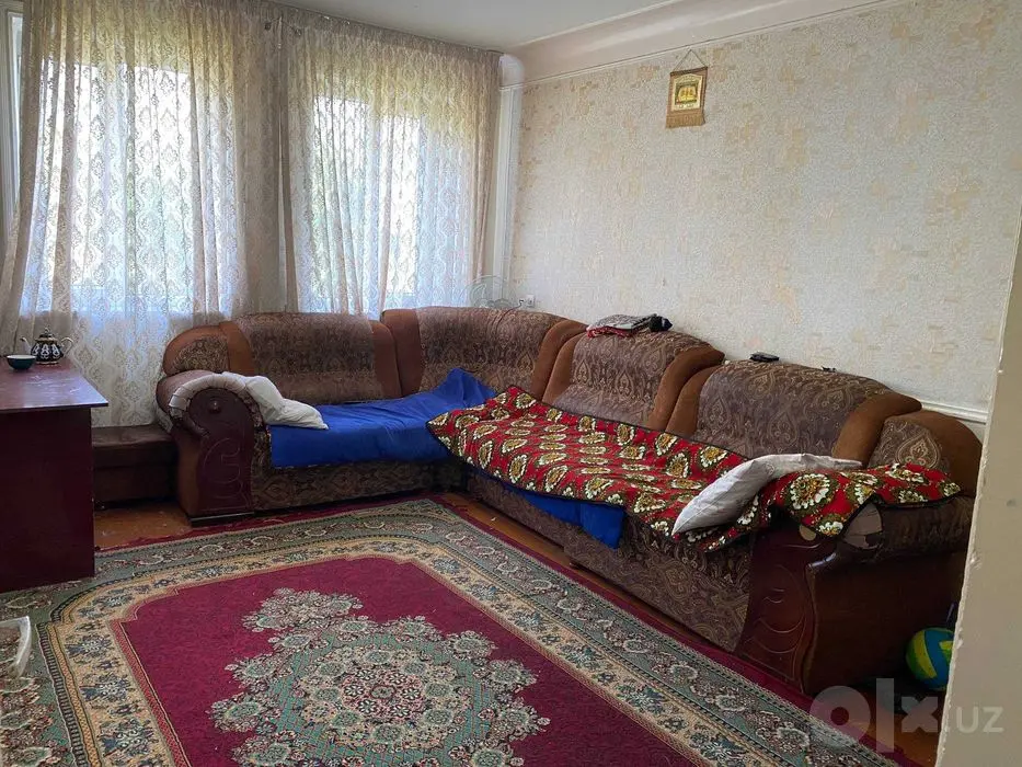 3 xonalik uy fargona viloyati quvasoy shahar farg'ona viloyat Gishtli