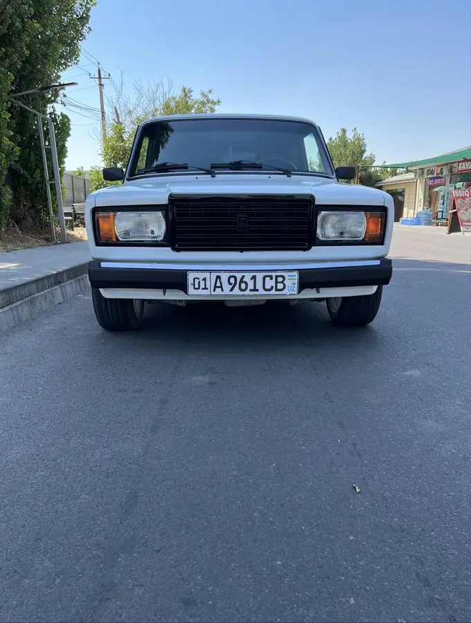 Vaz 2107 idial holata