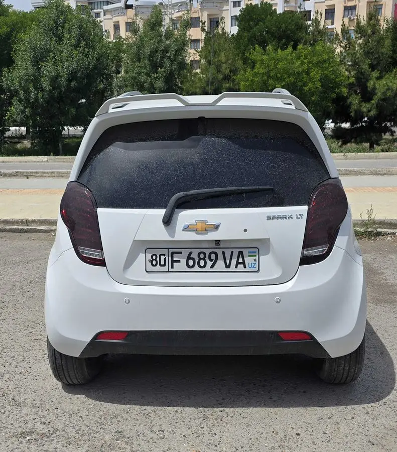 Продам chevrolet spark