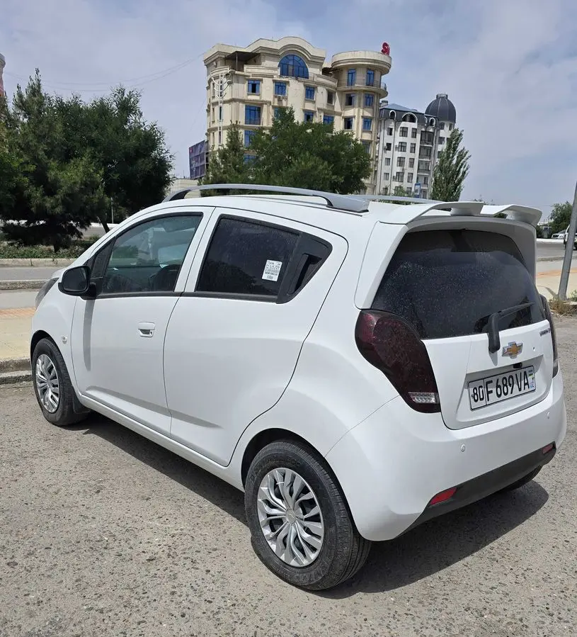 Продам chevrolet spark