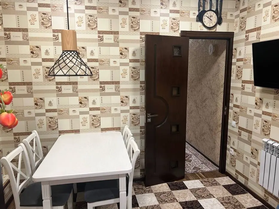 Продается квартира своя на ттз-4,  Мирзо-Улугбекский район