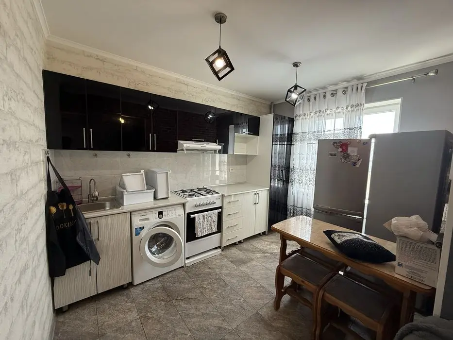 Срочно продается квартира, 1/4/5 Саракулька Мирабад р-н, мебель и тех