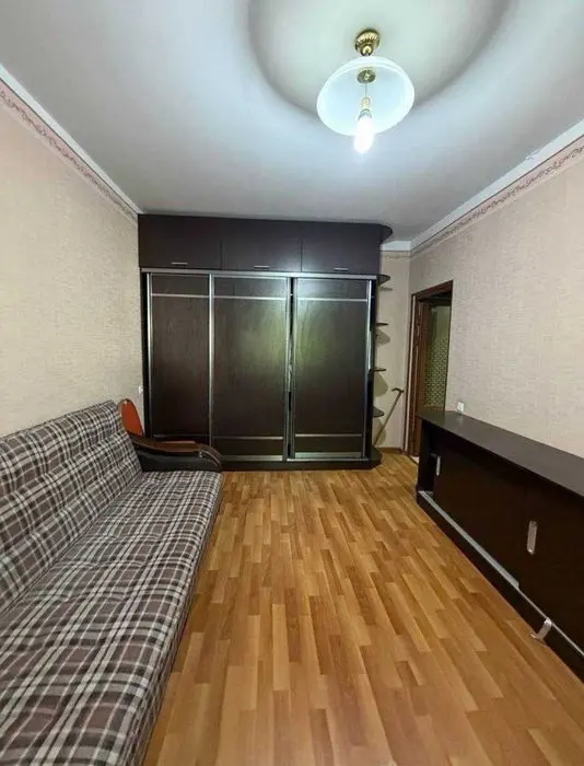 ЦУМ 81м2 3в2/3/4 Кирпичный Балкон 2/6 Ор-р Сенат
