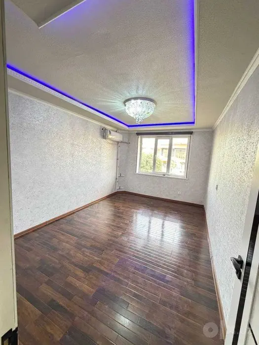 №4106. Продается 2х-комнатная квартира.