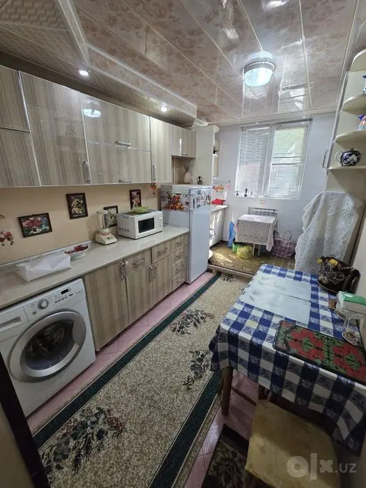 Продается метро Новза