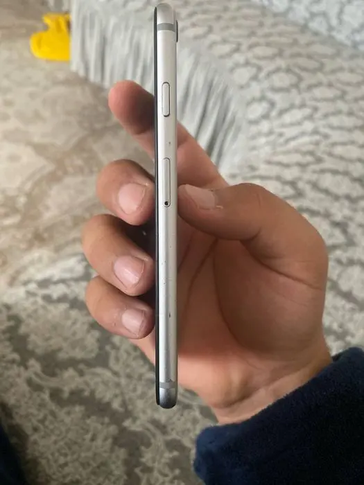 IPhone 6. Batareni almashtirish kere. Нужно батарейку менять