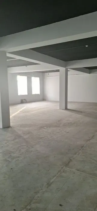 Arendaga joy 2 chi qavat 250m²        (  va 400m²  )