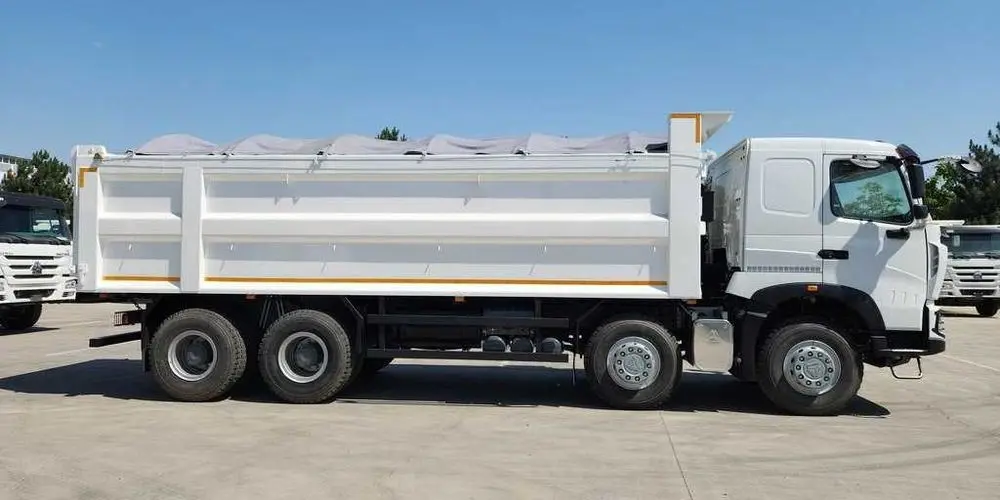 Автосамосвал SINOTRUK Howo T7S 8х4 Дизельный 32т в наличии