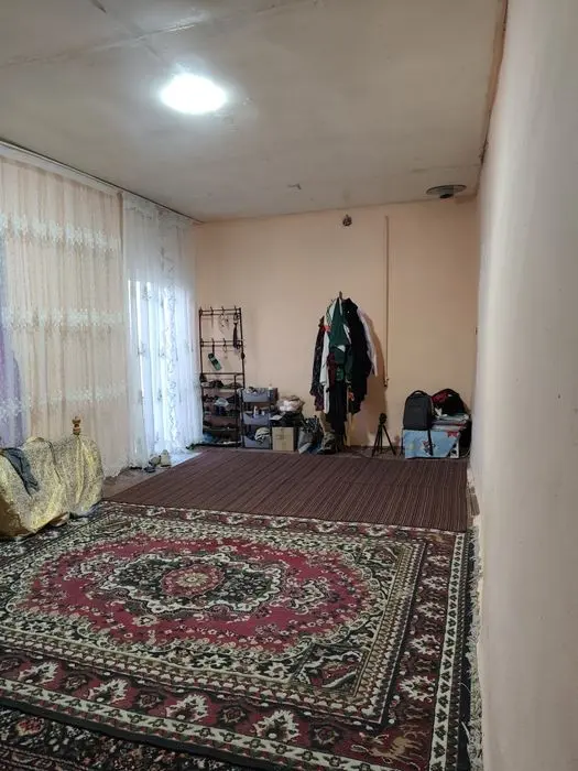 Uy sotladi sroshniga