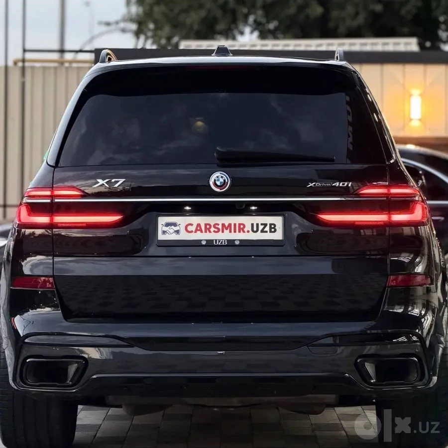 BMW X7 xDrive 40i full