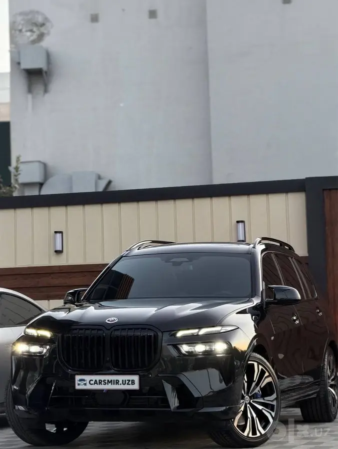 BMW X7 xDrive 40i full