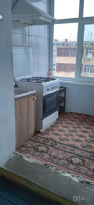 3xonali 5 etajdan uy ijaraga qizlarga sheriklikka beriladi