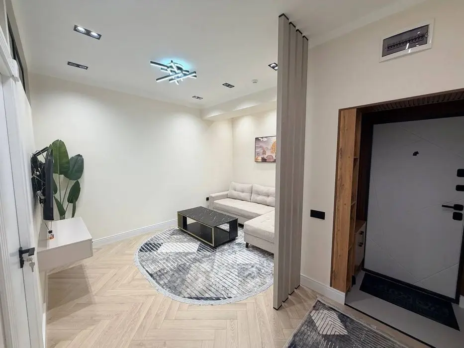 СРОЧНО! ПРОДАЁТСЯ 2/8/16в ЖК City Tower Group 
Мирабадский район 
Ор-р