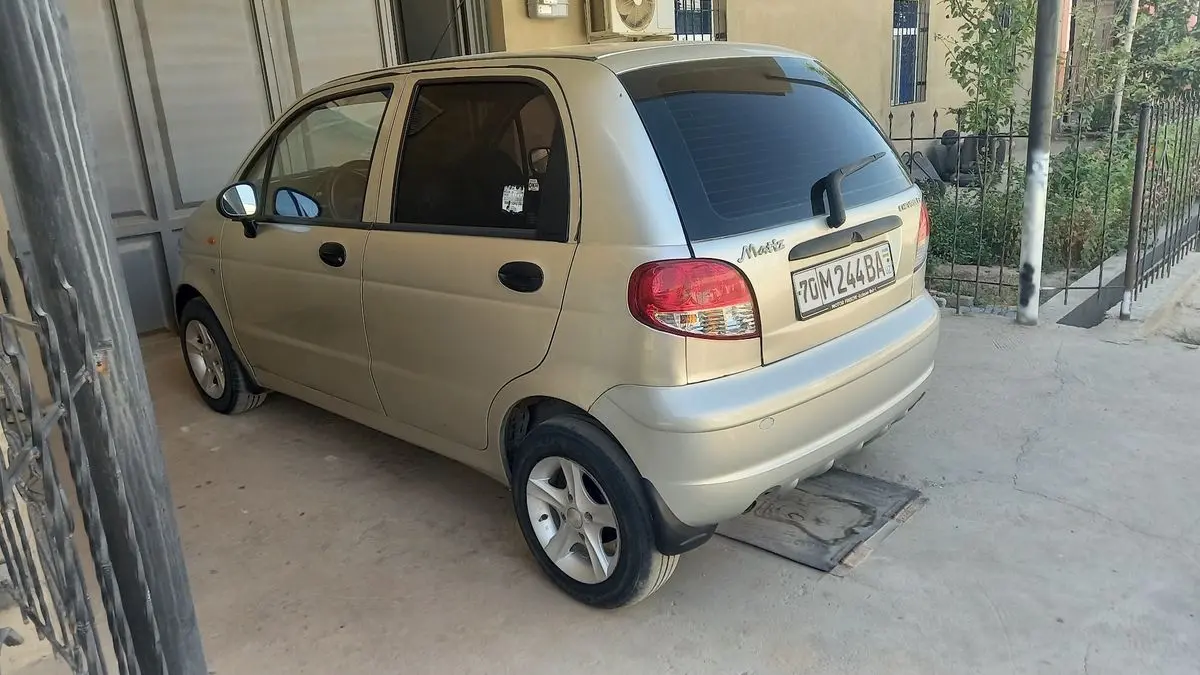 2006 matiz sotiladi