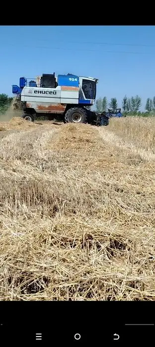Енисей 2009 yil. 100% radnoy.  Kombayn ishga tayyor