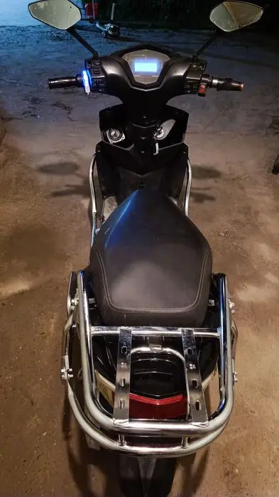 Skuter sotiladi holati yaxshi