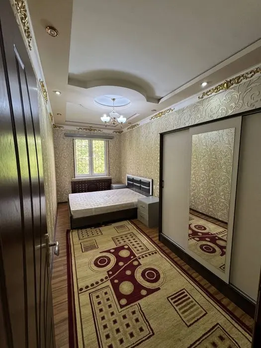 Продается  2-комнатная квартира 50 м² Юнусабад 11 квартал 4/4 метро 5