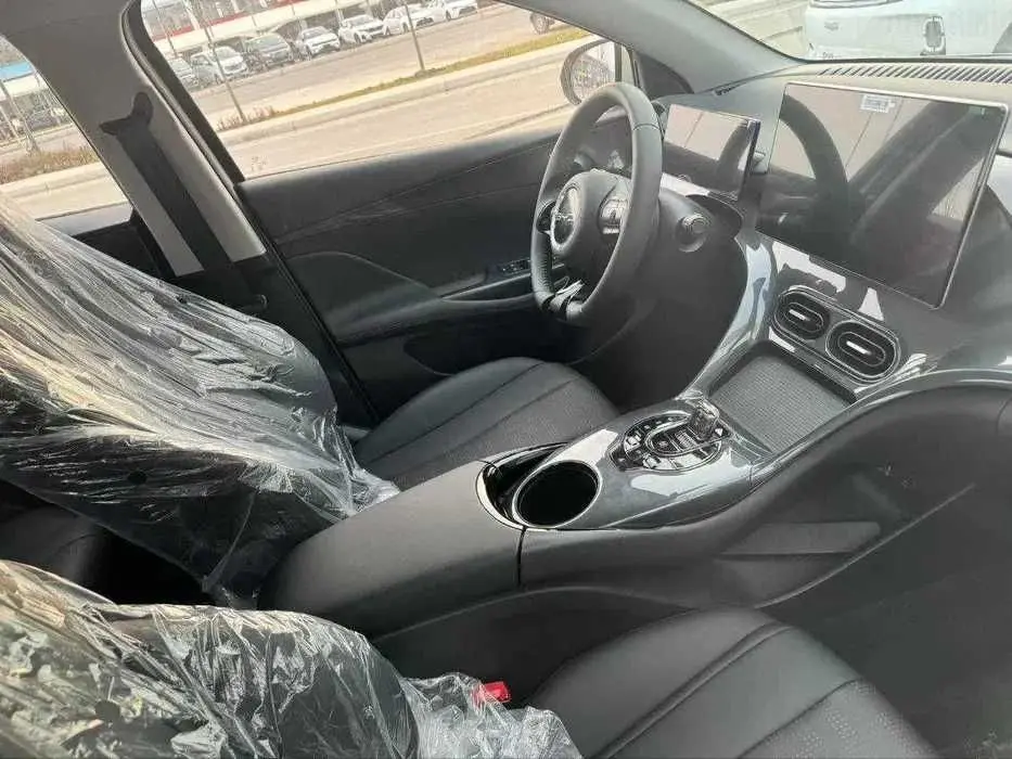 BYD E2 Naqt va Nasiyaga 16.000$
