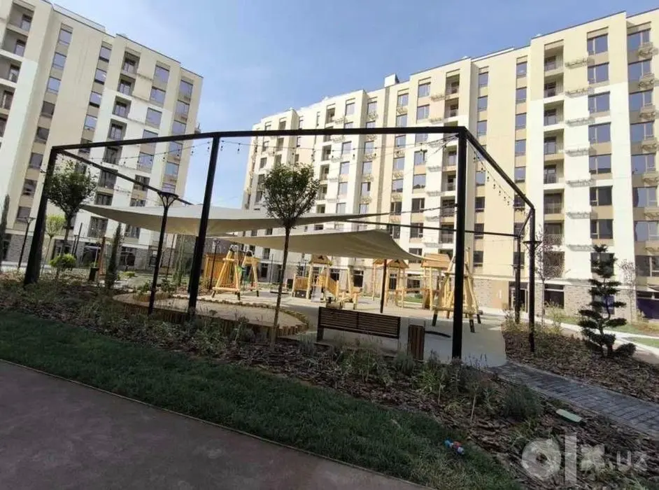 Продажа 2х комнатная ЖК 