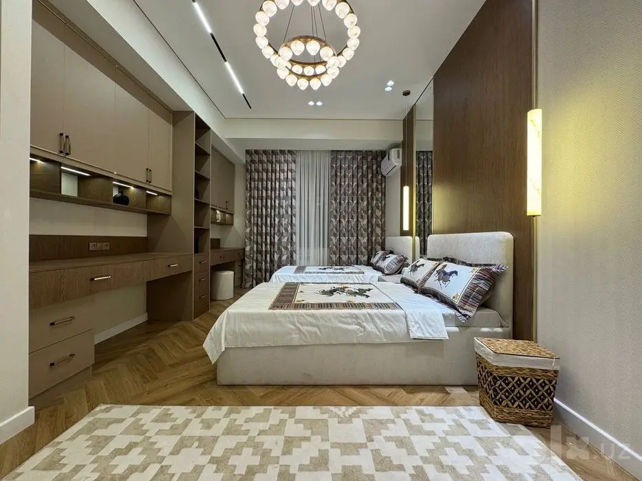 Продам квартиру новостройке Итальянский Квартал 3/8/9 90m2