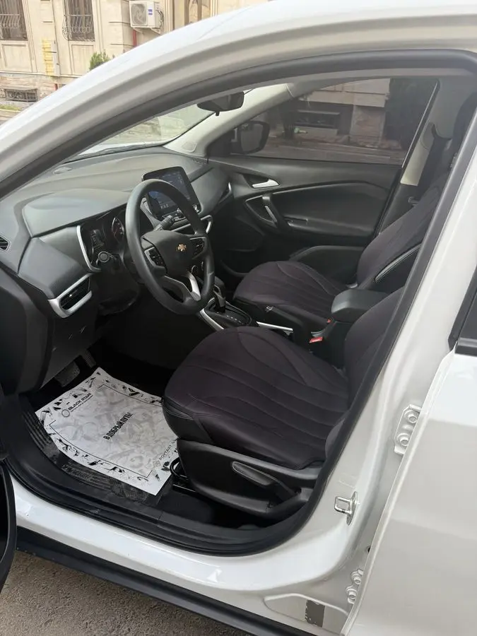 Трекер 2 LTZ oq rang 2022 yil 43000 probeg kraska toza