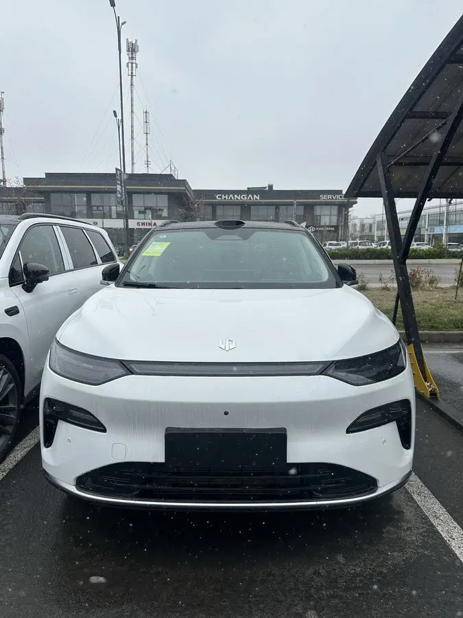 Leapmotor C11 640KM Elektr Luxury Lidar Restayling 3 yil kafolat 33100