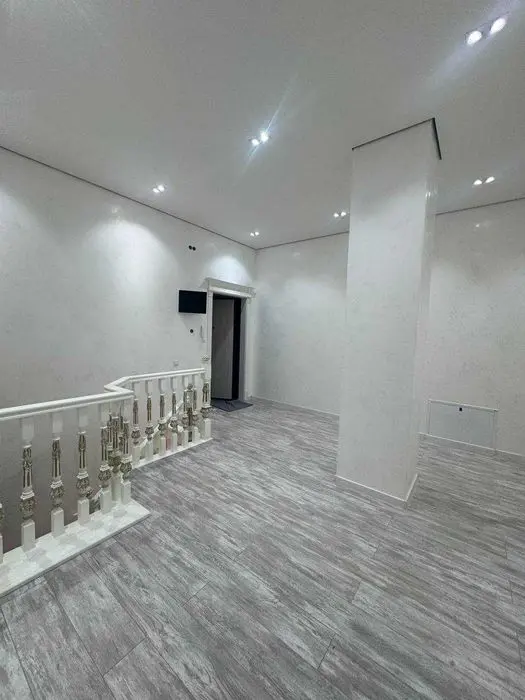 Qushbegida 2 qavatli duplex 150 m² sotiladi