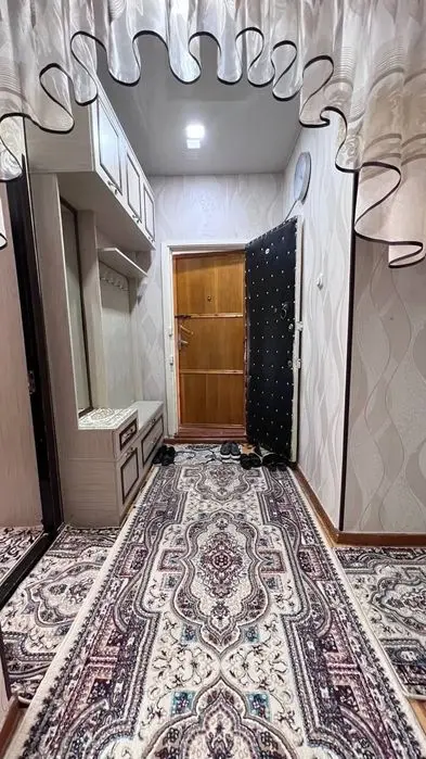 Зарафшон шахарда уй сотилади