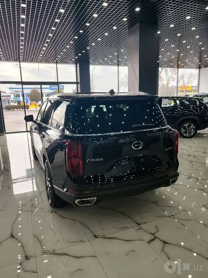Продаю Gac GS 8 срочно со скидкой