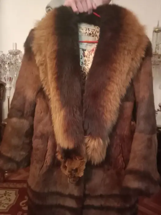 Продам натуральную шубу